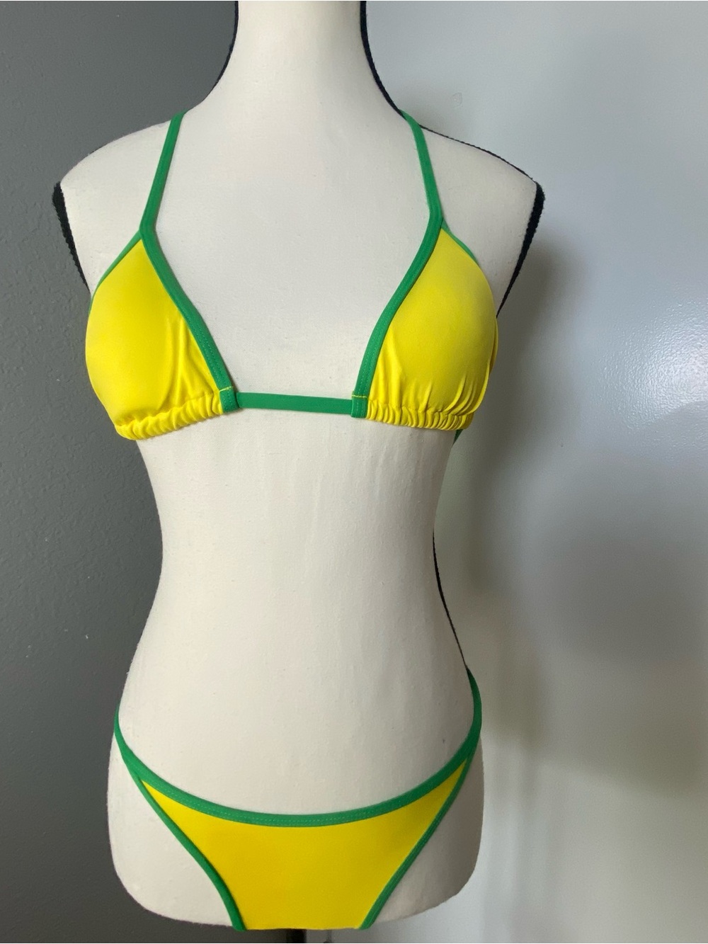Subdued Yellow & Green Bikini Set size XS/M